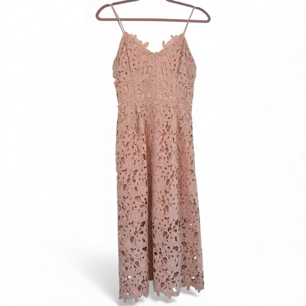 Express Women’s Pale Truffle Pink Floral Lace Midi Dress Size Small Petite - Picture 3 of 11